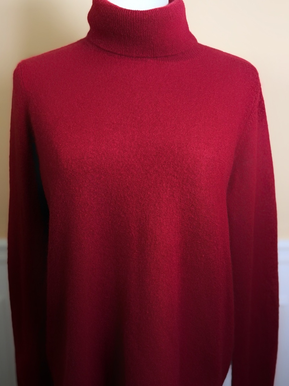 ❤️ ORVIS 100% Cashmere Pomegranate Red Turtleneck Sweater